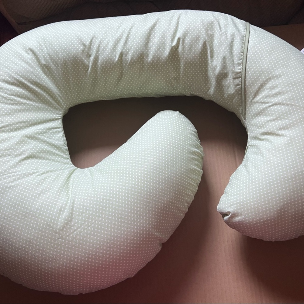 Polka Dot Maternity/Nursing Pillow
